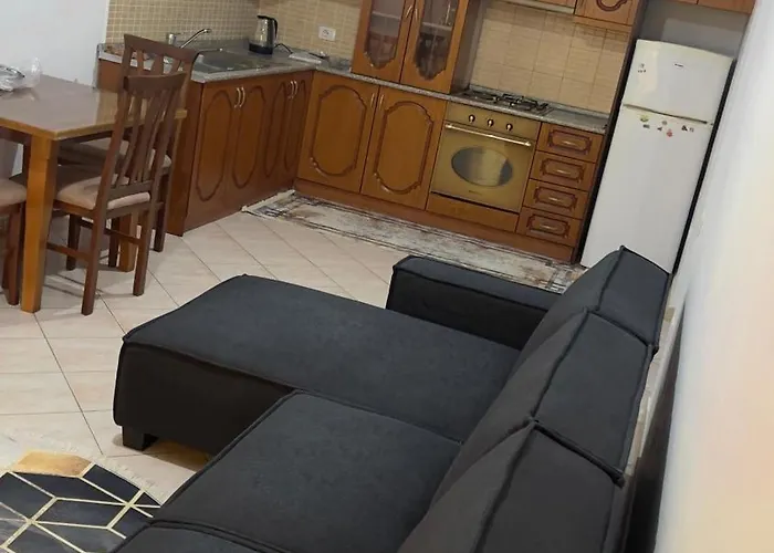 Lungomare Apartment *